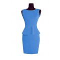 Трикотажное платье голубого цвета с баской