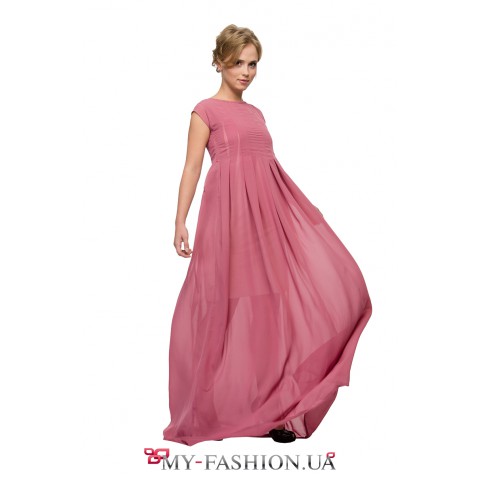 Нарядное платье пастельного розового цвета