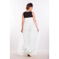 Красивое чёрно-белое платье максимальной длины