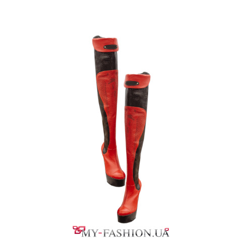 Высокие женские сапоги чёрно-красной расцветки