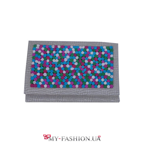 Клатч кожаный с мелкими вкраплениями цветных круглых колечек