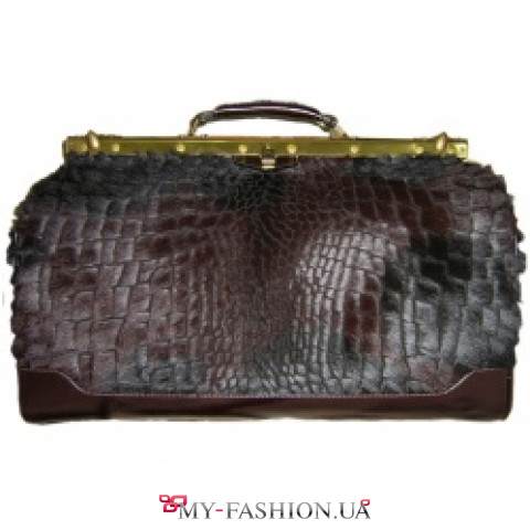 Эффектный саквояж с натуральным мехом