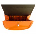 Яркая летняя сумочка оранжевого цвета
