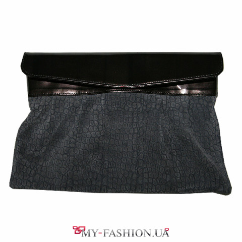 Лаконичный чёрный клатч из натуральной кожи