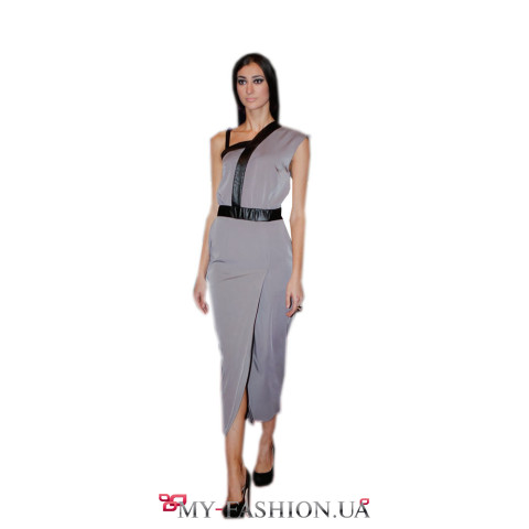 Стильное платье с асимметричной полочкой