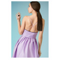 Платье на бретелях сиреневого цвета