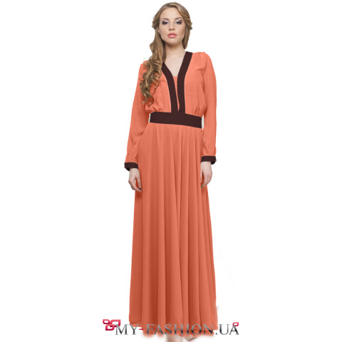 Длинное платье морковного цвета с бархатной отделкой