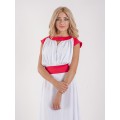 Длинное белое платье с короткими красными рукавами