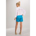 Голубые короткие шорты с золотыми пуговками