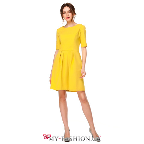 Хлопковое платье жёлтого цвета