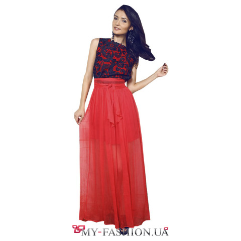 Лёгкое шёлковое платье с кружевным верхом