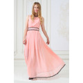 Длинное шифоновое платье персикового цвета