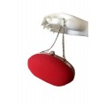 Красная сумка-клатч с серебристой цепочкой