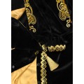 Платье-вышиванка из благородного бархата и золота
