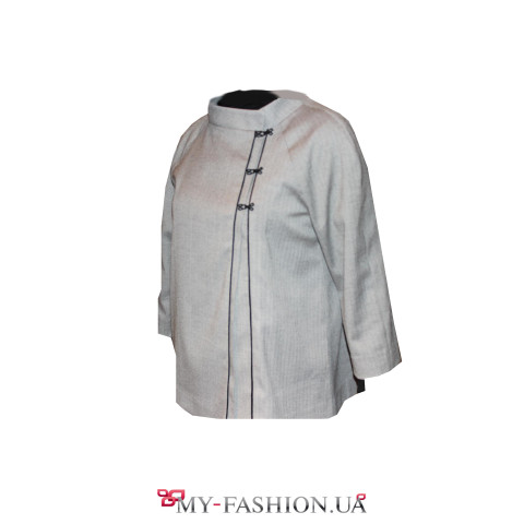 Светло-серый жакет из натуральной шерсти