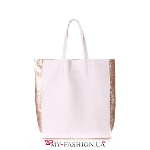 Бежевая кожаная сумка с золотыми вставками