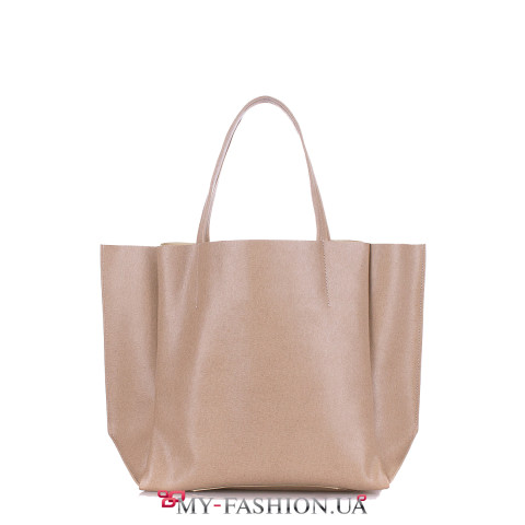 Классическая кожаная сумка бежевого цвета