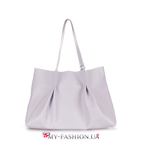 Белая кожаная сумка с длинными ручками