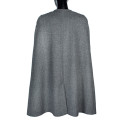 Женское пончо из тёплой костюмной ткани