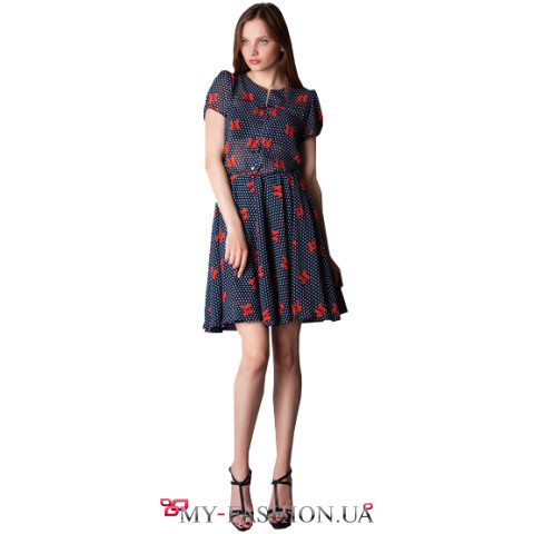 Летнее платье из тонкого шифона с принтом бантиков