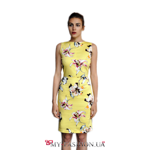 Яркое летнее хлопковое платье с открытой спиной